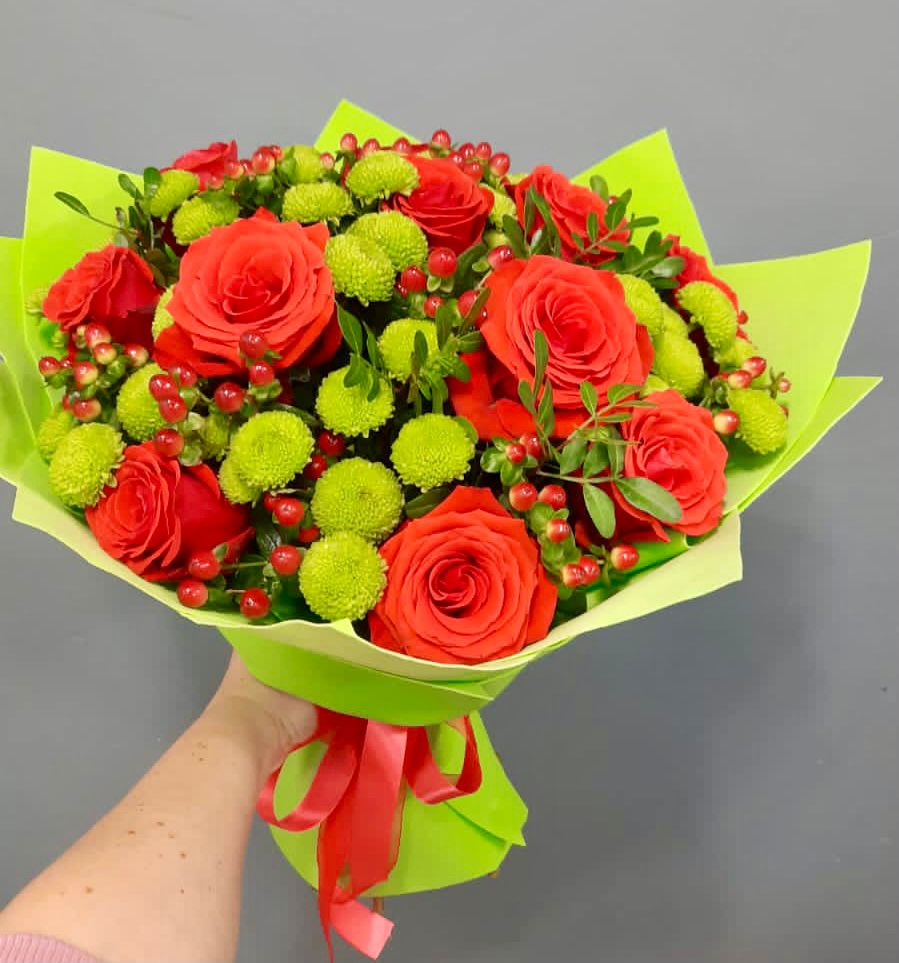 Букет цветов из: Хризантемы и Розы в Искре Курской области