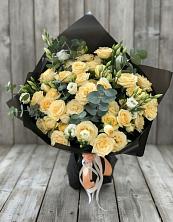 Букет цветов из:  Розы и Лизиантусы в Искре Курской области