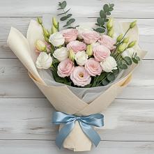 Букет цветов из:  Лизиантусы #REPLACE_PRED# Искре Курской области