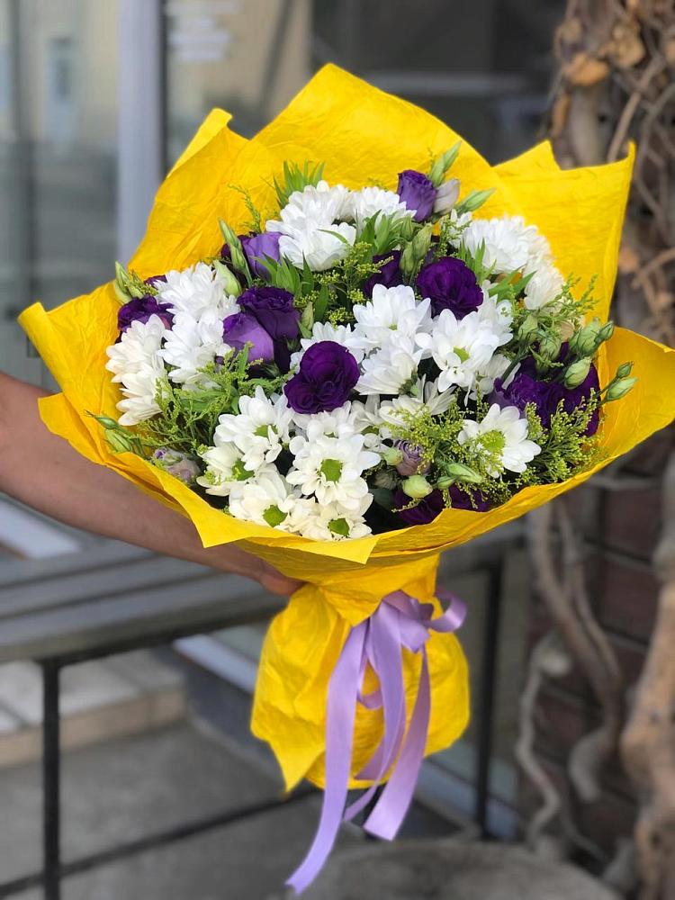Букет цветов из: Ирисы, Хризантемы и Ромашки в Искре Курской области