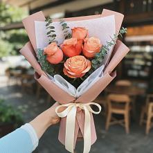 Букет цветов из:  Розы в Искре Курской области