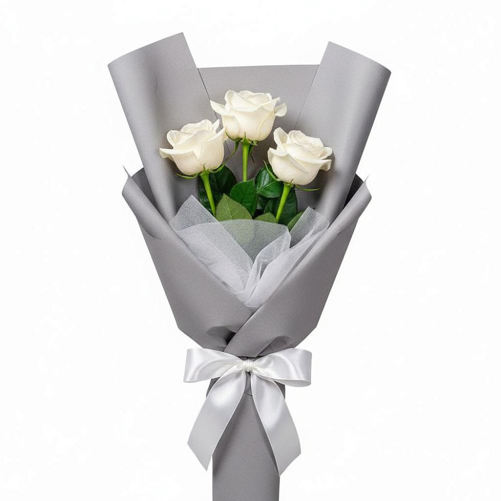 Букет 3 белые розы в Искре Курской области