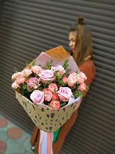 Букет цветов из:  Розы #REPLACE_PRED# Искре Курской области