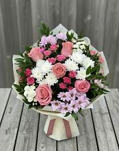Букет цветов из:  Альстромерии, Гвоздики, Розы и Хризантемы в Искре Курской области