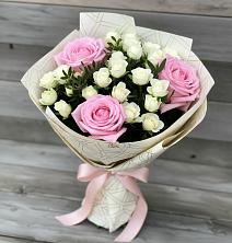 Букет цветов из:  Розы в Искре Курской области