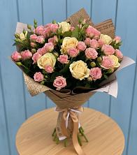 Букет цветов из:  Розы в Искре Курской области