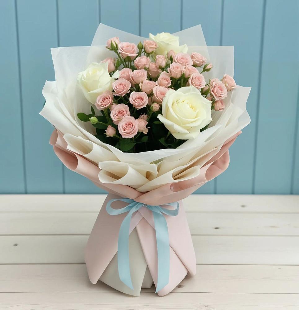 Букет цветов из: Розы в Искре Курской области