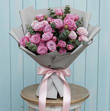 Букет цветов из:  Розы в Искре Курской области